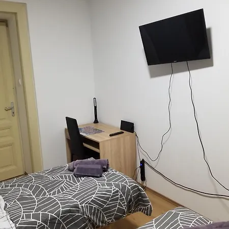 Apartment 3 Separate Rooms, Shared Toilet, Kitchen, Balcony Rijeka